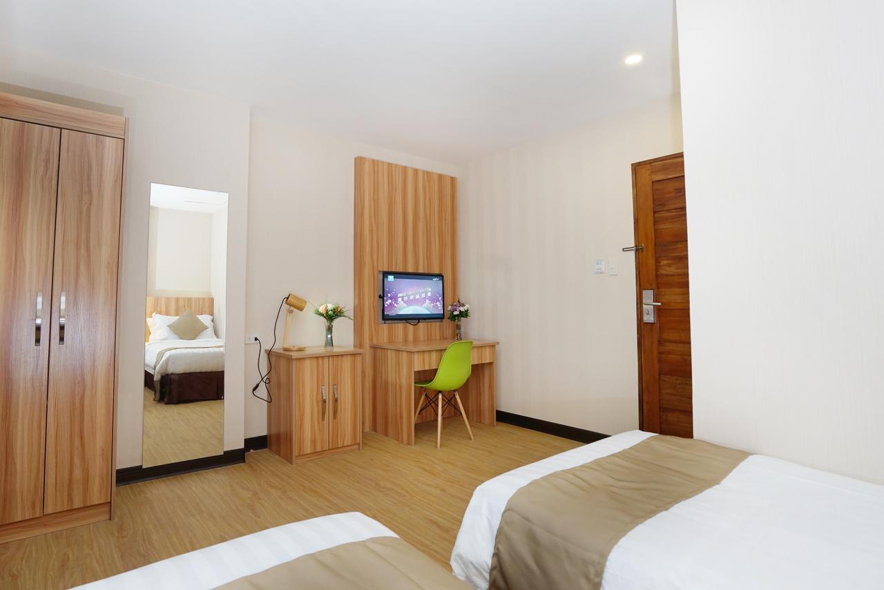 Baypark Hotel Calbayog Exterior photo